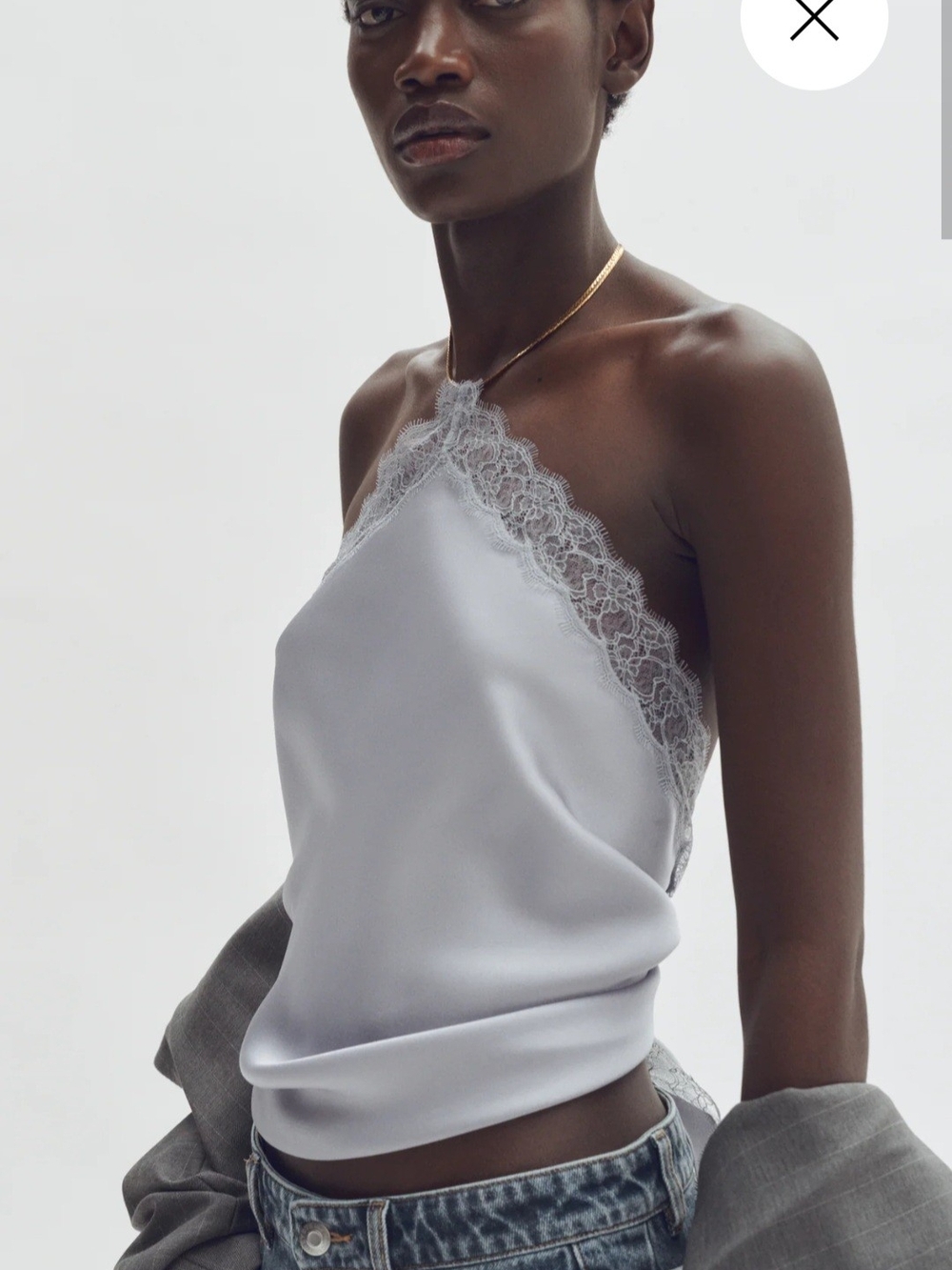 Stella McCartney H&M
Lace-Trimmed Halterneck Top